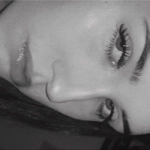 Meet your Posher, Chloe